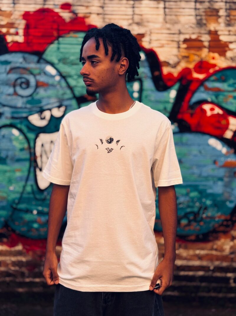 Camiseta New Skate Moon