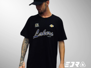 CAMISETA NBA LAKERS CURSIVE